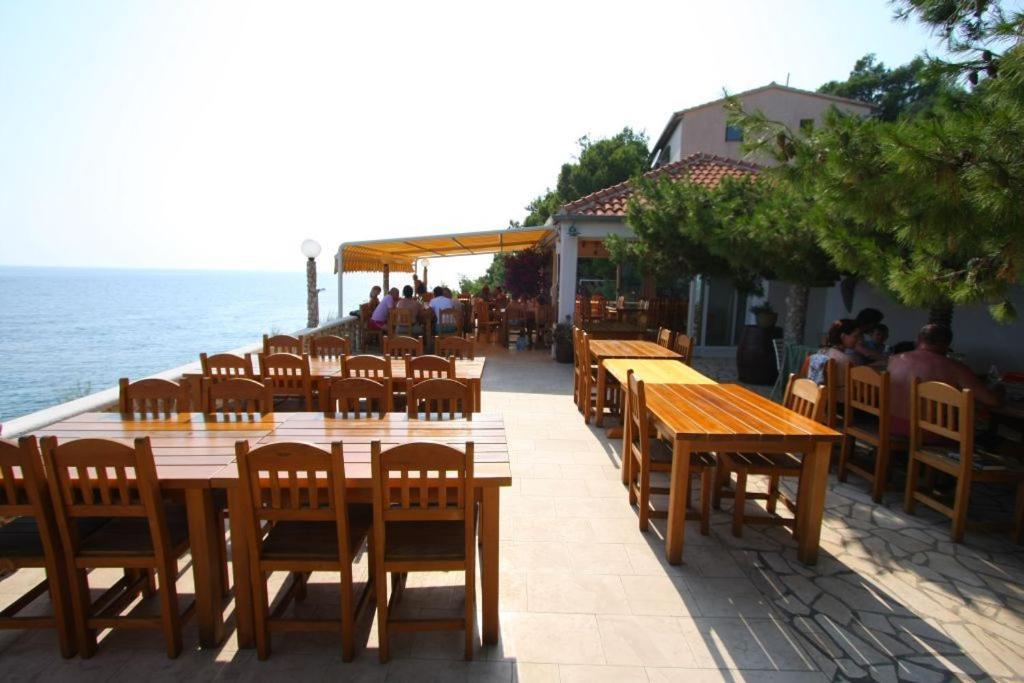 Pension Tamaris Sveta Nedelja  Exterior foto